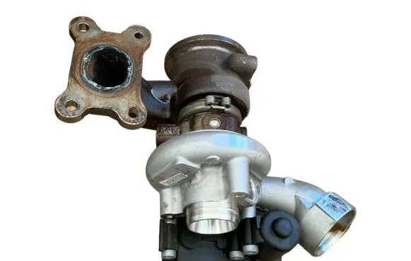 Volkswagen PASSAT B8 Turbo 4918001430 04E145722G