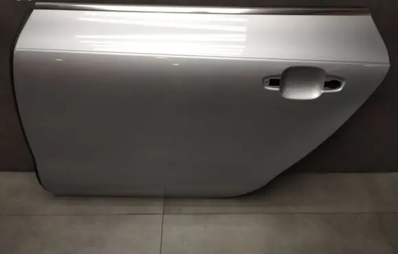 Audi A7 S7 4G Rear door