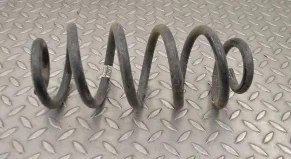 Volvo XC40 Rear coil spring