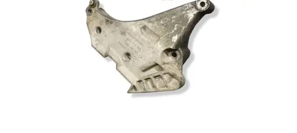 Volkswagen Tiguan Engine mounting bracket 03L199207 A1S19C031F9