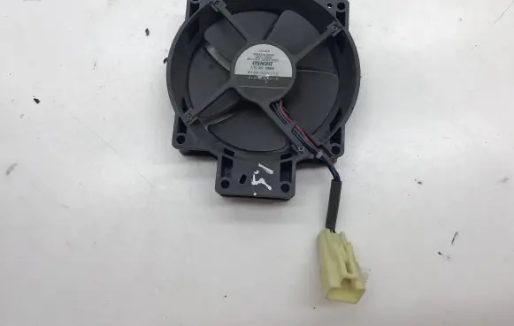 Lexus IS 220D-250-350 Seat fan/blower 8586730010 0175700010