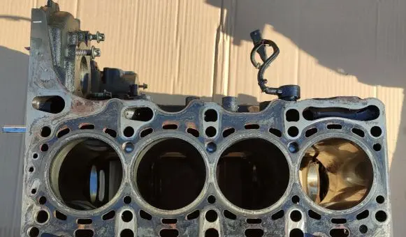 Mercedes-Benz Vito Viano W639 Engine block R6510111501-AUTOSS 00712 1860413X