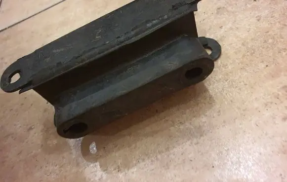 Moskvich 2140 Gearbox mount 4121001050b