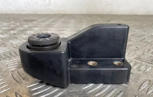 Opel Astra K Radiator support slam panel bracket 39162457 688437