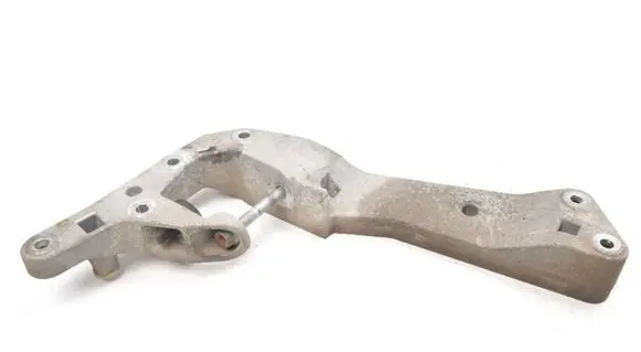 BMW 7 G11 G12 Gearbox mounting bracket 6861583