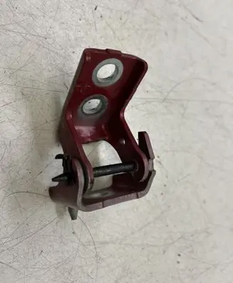 Peugeot 308 Rear door lower hinge