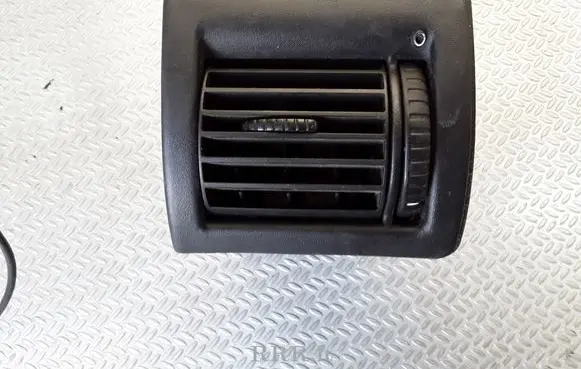 Opel Astra G Dashboard side air vent grill/cover trim
