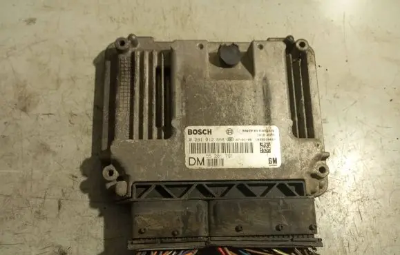 Opel Signum Engine control unit/module 55201791 1039S19487 0281012868