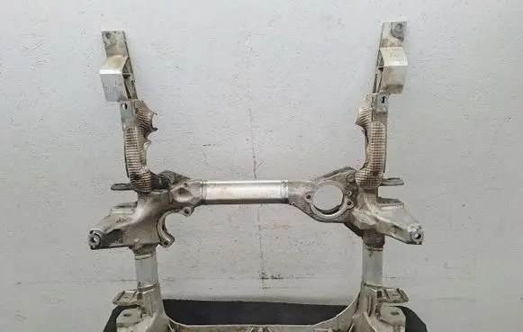 Porsche Panamera (970) Front subframe 97034110109 97034111408