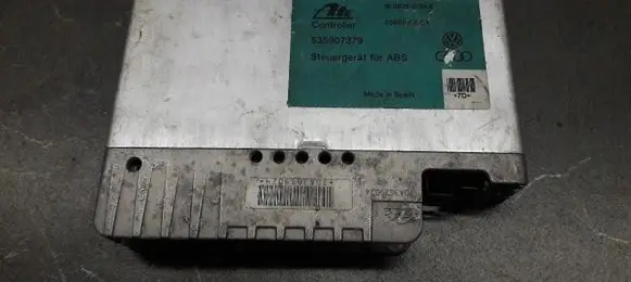 Volkswagen PASSAT B3 Engine control unit/module ECU 535907379