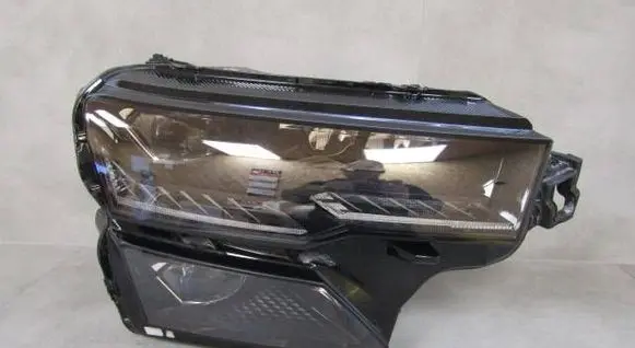 Skoda Karoq Headlight/headlamp 57B941036B
