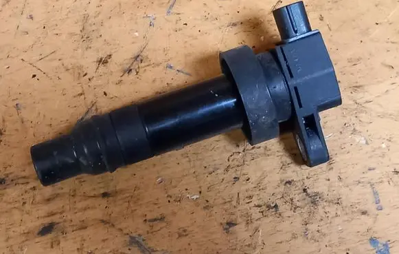 KIA Venga High voltage ignition coil 273012B010