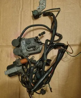 Mercedes-Benz E W124 Ignition amplifier control unit 0055453032 0227400574