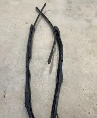 BMW 3 G20 G21 Windshield/front glass wiper blade 9448916