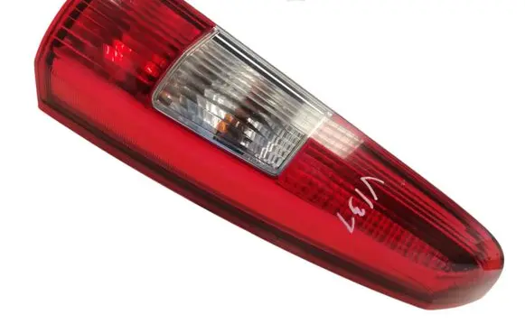 Volvo V70 Rear/tail lights 9154494 9483689