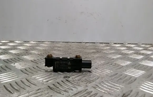 Audi A4 S4 B7 8E 8H Airbag deployment crash/impact sensor 8E0959643B