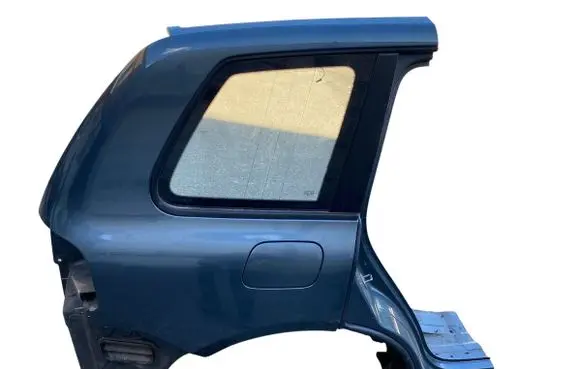 Volkswagen Touareg I Rear quarter panel 