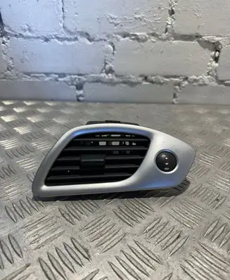 Renault Scenic III - Grand scenic III Dashboard side air vent grill/cover trim 1012127