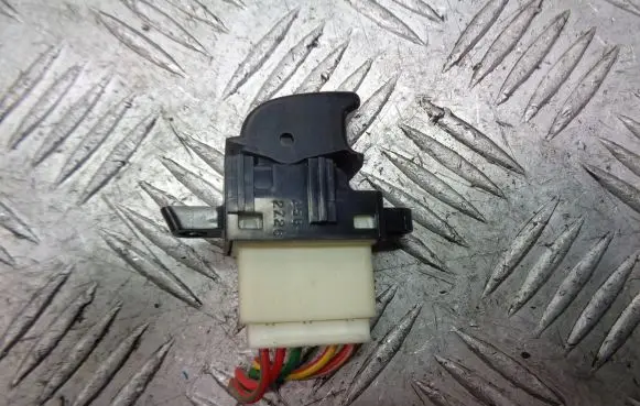 Mazda 6 Quarter vent window switch 