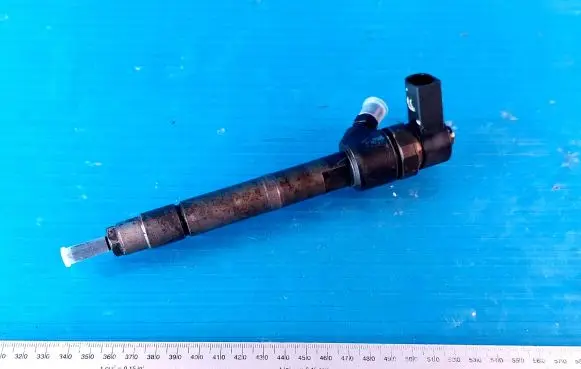 Mercedes-Benz E W211 Fuel injector A6480700287 B1168E 3709