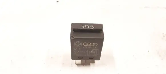 Audi A6 S6 C6 4F Other relay 8Z0951253 4657
