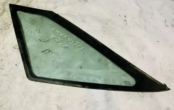 Ford Scorpio Rear side window