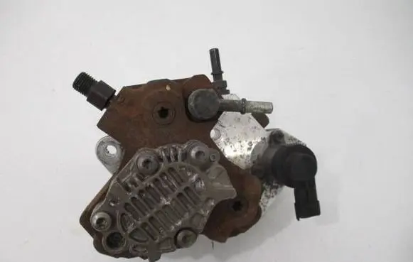 Renault Espace IV Fuel injection high pressure pump 8200385478