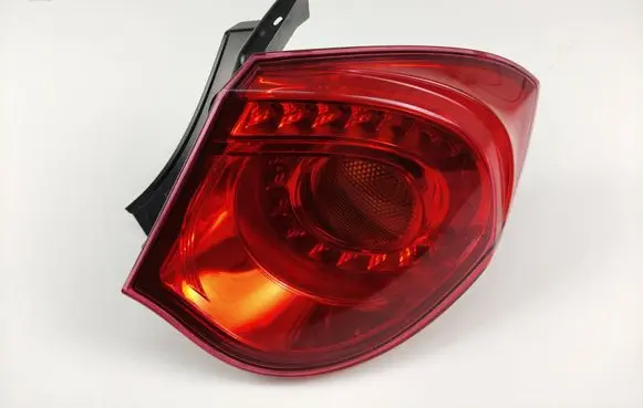 Alfa Romeo Giulietta Rear/tail lights 0050513612