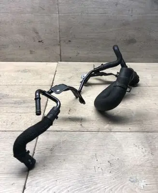 Volkswagen PASSAT B8 Engine coolant pipe/hose 04L121 070AB