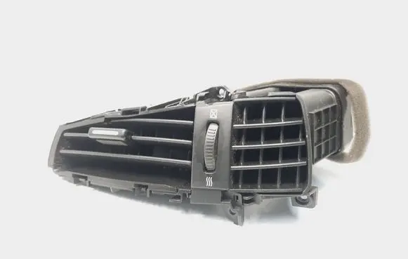KIA Ceed Dash center air vent grill K2068