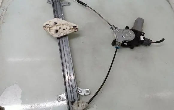 Honda Accord Front door window regulator with motor 406210