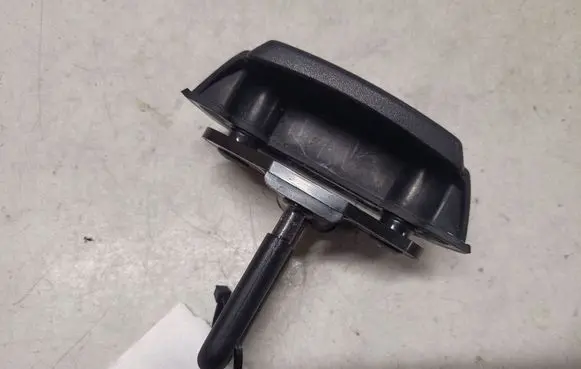 KIA Sorento Tailgate glass/window release handle