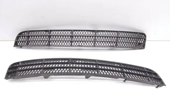 Volvo XC90 Front bumper lower grill 08662997 08662996