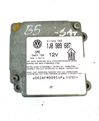 Volkswagen PASSAT B5 Airbag control unit/module 1J0909607 5WK4199