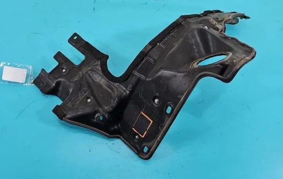 KIA Stinger Center/middle under tray cover 84191-J5000 IMPRK1522256