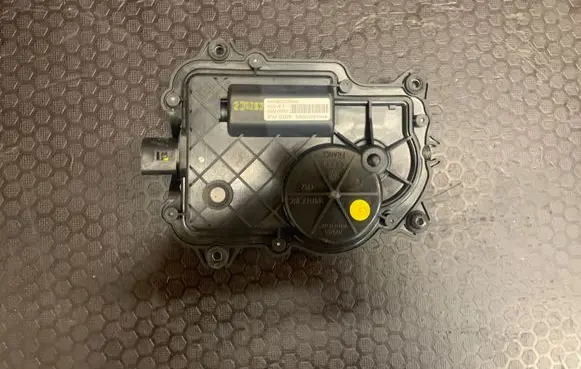 Volkswagen Phaeton Rear door soft close latching motor 3D0837059B SN3D081464