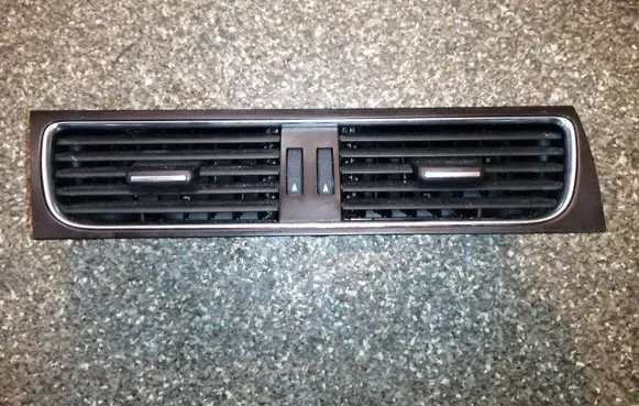Audi A4 S4 B8 8K Dash center air vent grill 8T1820951C