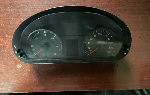 Volkswagen Caddy Speedometer (instrument cluster) 2E0909052GL