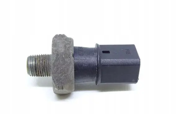 Nissan Primera Other control units/modules 111303