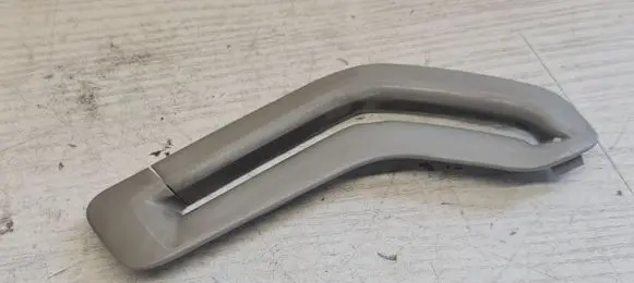 Volvo V70 Seat belt trim 1882 RH1882