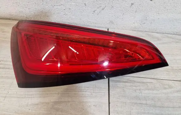 Audi Q5 SQ5 Rear/tail lights 8r0945093c