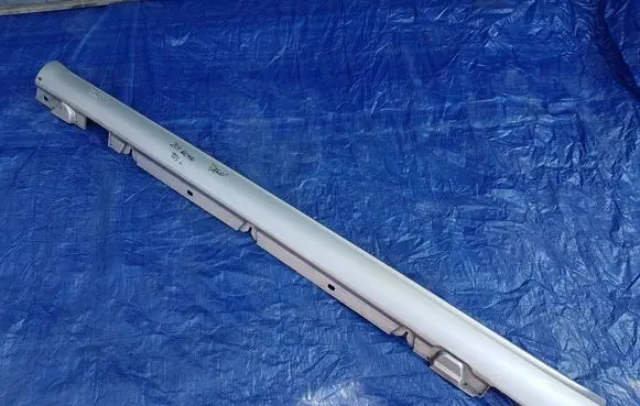 Mercedes-Benz C W205 Sill 2056907102GFG A2056907102