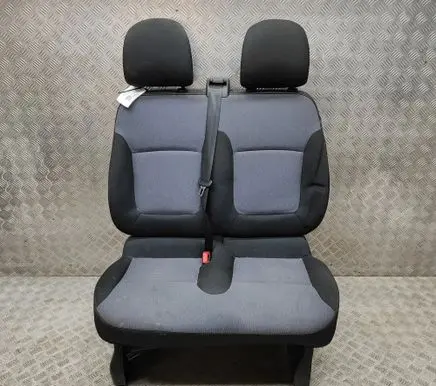 Opel Vivaro Front driver seat 93453506