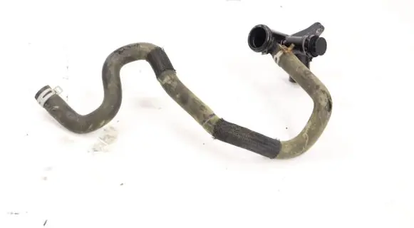 Engine coolant pipe/hose