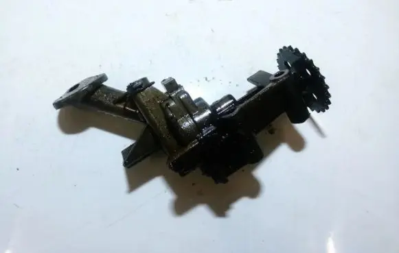 Renault Laguna II Oil pump 7700800252