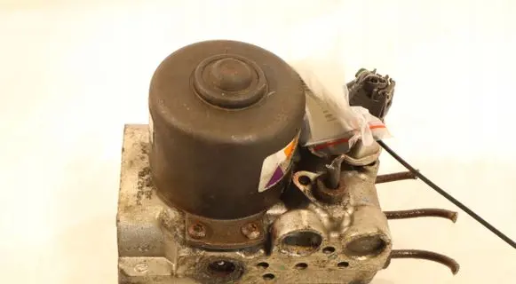 Cadillac STS ABS Pump 15228622