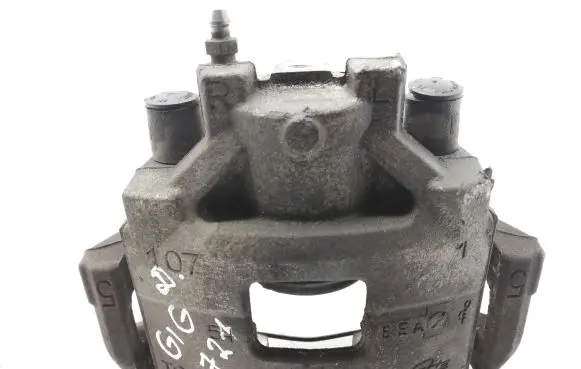 Toyota Yaris Front brake caliper
