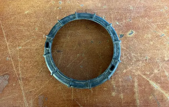 Citroen C4 I In tank fuel pump screw locking ring/nut 9633283880