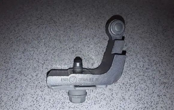 BMW 5 GT F07 Rear door lower hinge 7193145