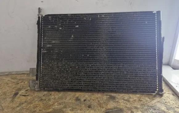 A/C cooling radiator (condenser)